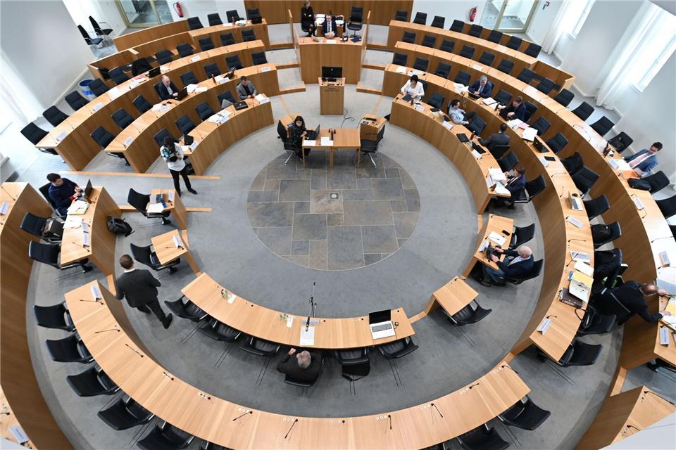 Einen Untersuchungsausschuss einzusetzen, soll schwerer werden. (Archivbild)Arne Dedert/dpa