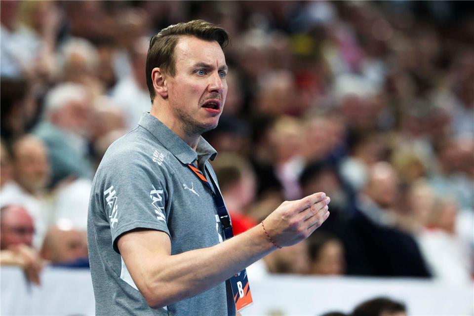 Einen nationalen Titel wird es für Trainer Filip Jicha und den THW Kiel in diesem Jahr wohl nicht geben.Frank Molter/dpa