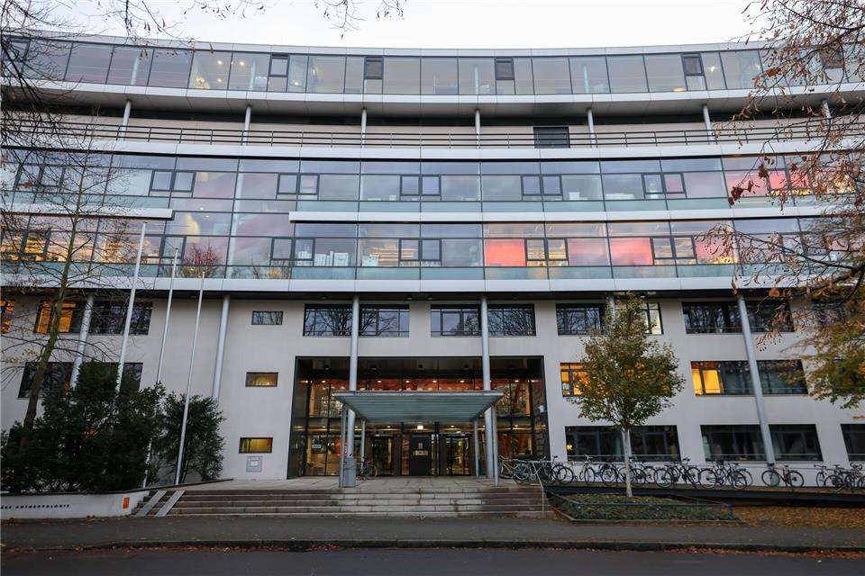 Einer der beiden Preisträger forscht und arbeitet am Leipziger am Max-Planck-Institut für evolutionäre Anthropologie. (Symbolbild)Jan Woitas/dpa