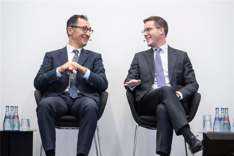 Einer von beiden dürfte der nächste Ministerpräsident von Baden-Württemberg werden: Cem Özdemir von den Grünen oder Manuel Hagel von der CDU.Marijan Murat/dpa