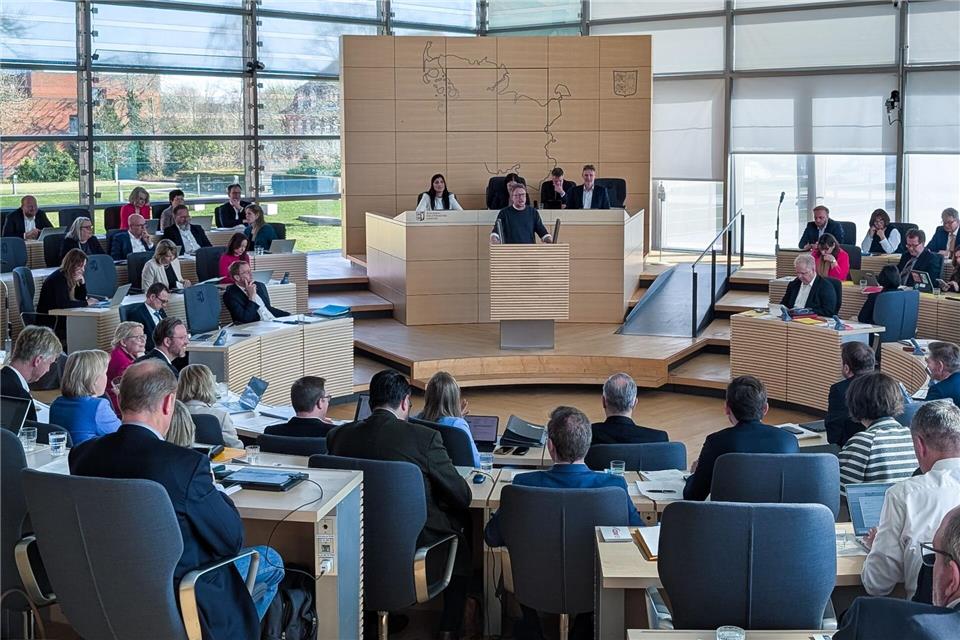 Einig wie selten zeigten sich die Parlamentarier. (Archivbild)Markus Scholz/dpa