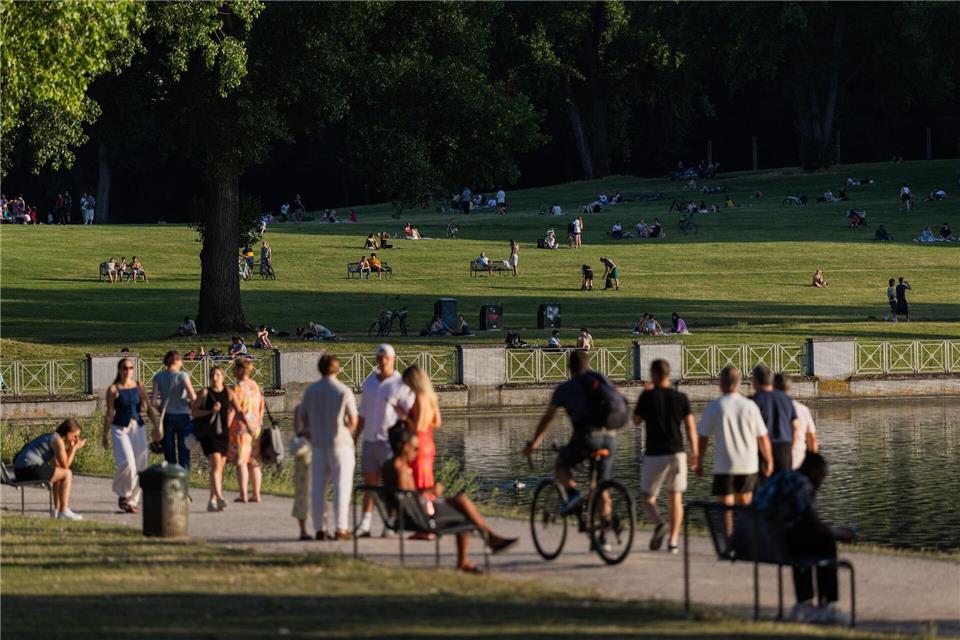 Einige Open-Air-Veranstaltungen werden wegen der Wetterprognose abgesagt.Rolf Vennenbernd/dpa