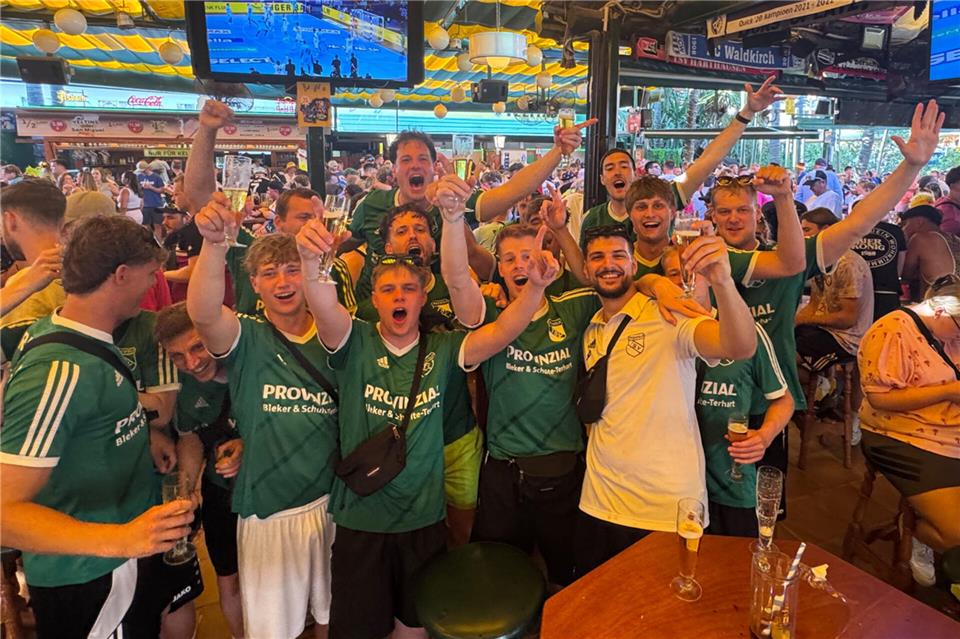 „Einige haben gar nicht geschlafen.“ Auf der Baleareninsel feierten die Landesliga-Aufsteiger vom TSV Raesfeld völlig losgelöst. Am Montagmorgen landeten sie wieder in der Heimat.