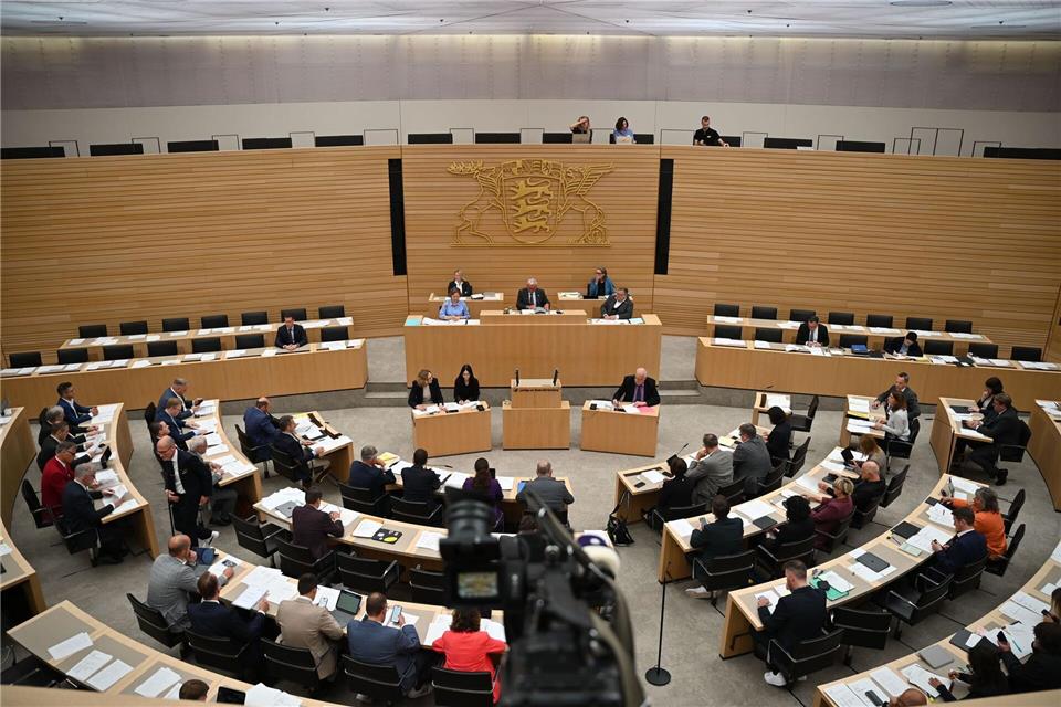 Einmal in der Legislatur stimmen die Abgeordneten über den Mechanismus zur Diätenanpassung ab.Katharina Kausche/dpa