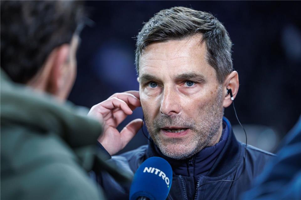 Einsatzzeiten gibt es bei Stefan Leitl nur über Leistung. (Archivbild)Andreas Gora/dpa