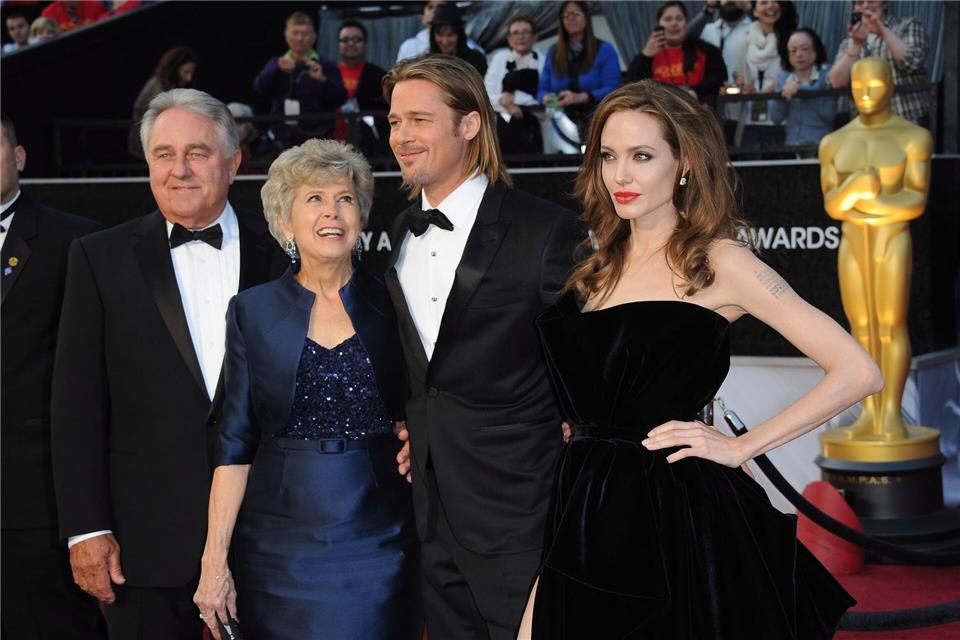 Einst begleitete Jane Etta Pitt ihren Sohn stolz zur Oscar-Zeremonie.picture alliance / dpa