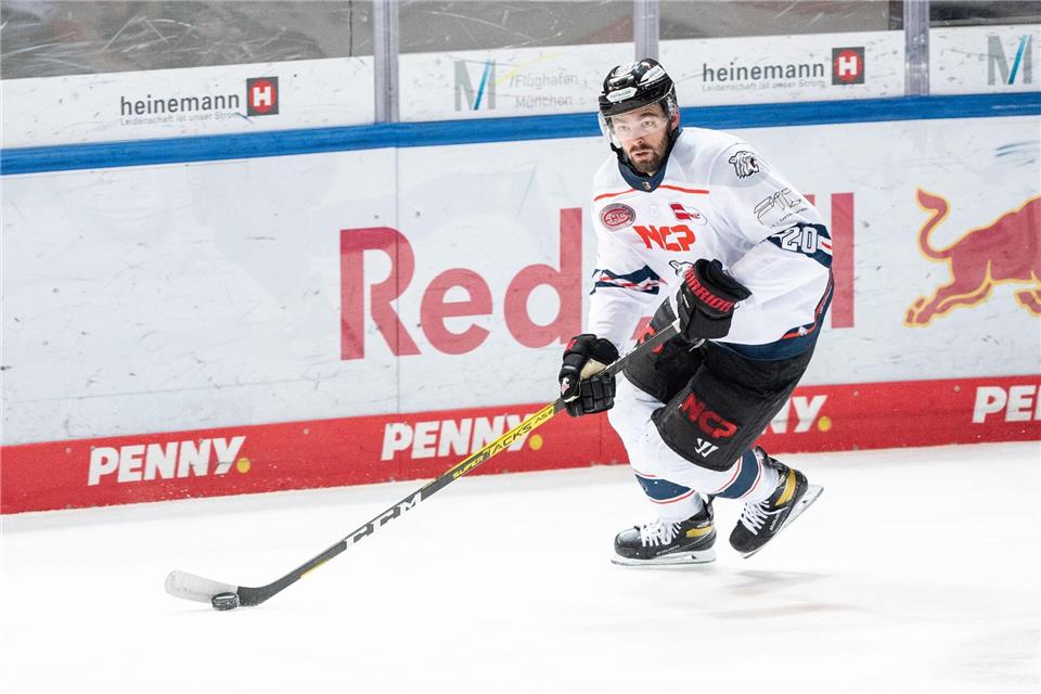 Einst war er Spieler in Nürnberg, nun wird Eric Cornel für Schwenningen auflaufen. (Archivbild)Matthias Balk/dpa