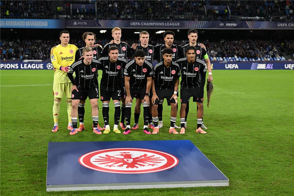 Eintracht Frankfurt erkämpfte sich in Neapel einen Punkt.Arne Dedert/dpa