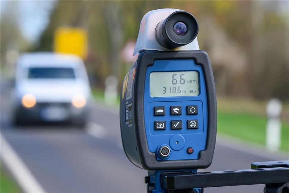 Einwöchiger Blitzermarathon: Im Rahmen der „Speedweek“ werden vermehrt Geschwindigkeitskontrollen durchgeführt.picture alliance/dpa