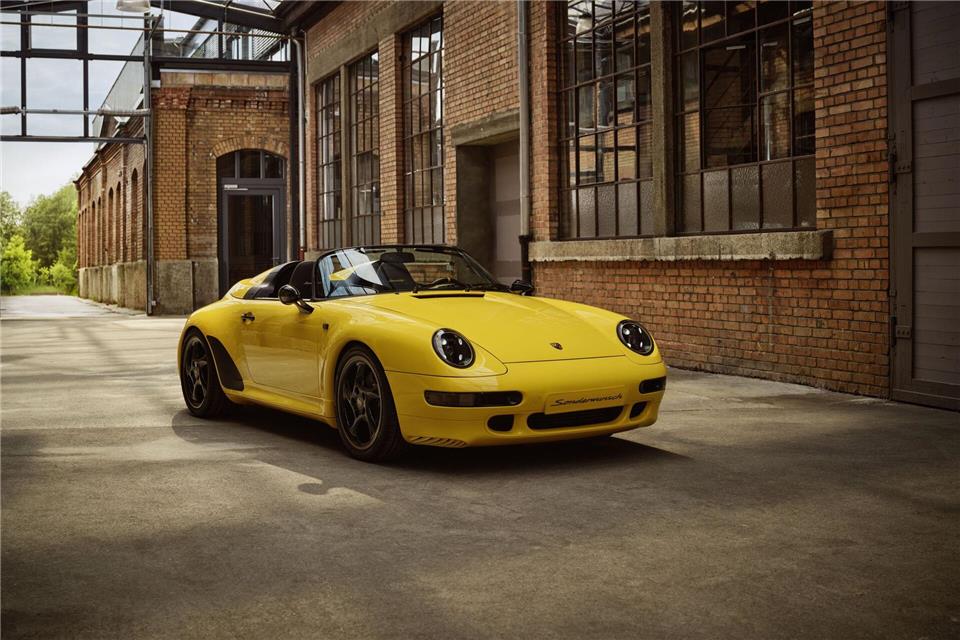 Einzelstück bei Porsche: Auf Basis eines 911 Carrera Cabrios (Typ 993) entstand ein Speedster.Porsche AG/dpa-tmn