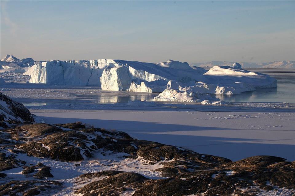 Eisberge in der Nähe des westgrönländischen Ortes Ilulissat.Steffen Trumpf/dpa
