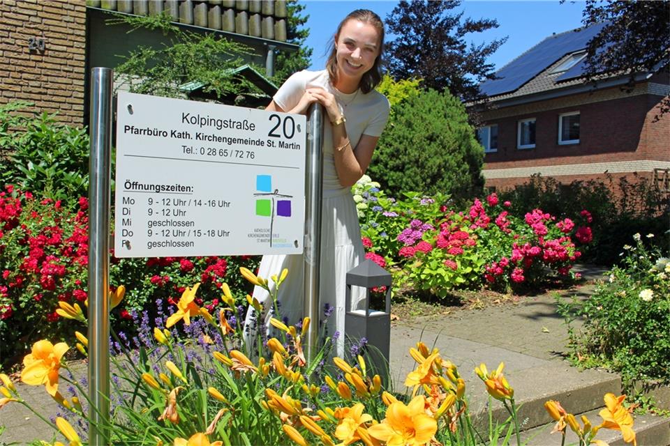 Elaine Hochheim kommt aus Velen und absolviert in der Raesfelder Pfarrgemeinde St. Martin ein Freiwilliges Soziales Jahr.