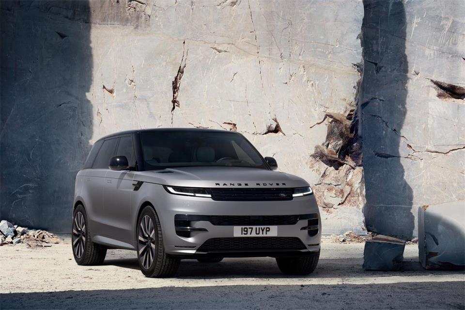 Elektrischer Sportableger kommt: Der Range Rover Sport mit Akku-Antrieb soll noch in diesem Jahr für 120.400 Euro auf den Markt kommen.Range Rover/dpa-tmn