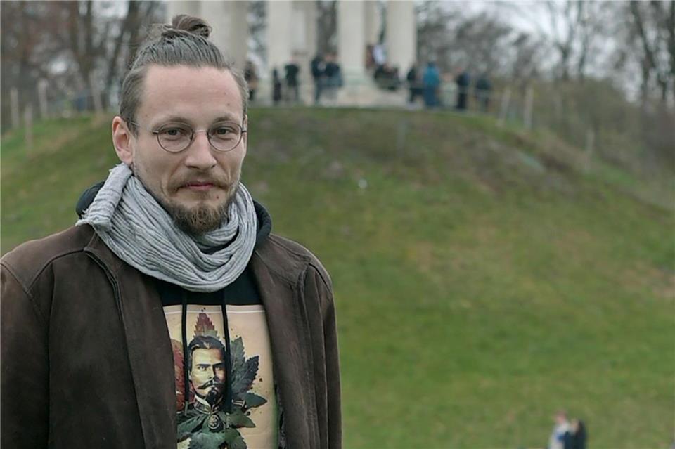 Emanuel Burghard klagt gegen das Verbot.Lucas Caspari