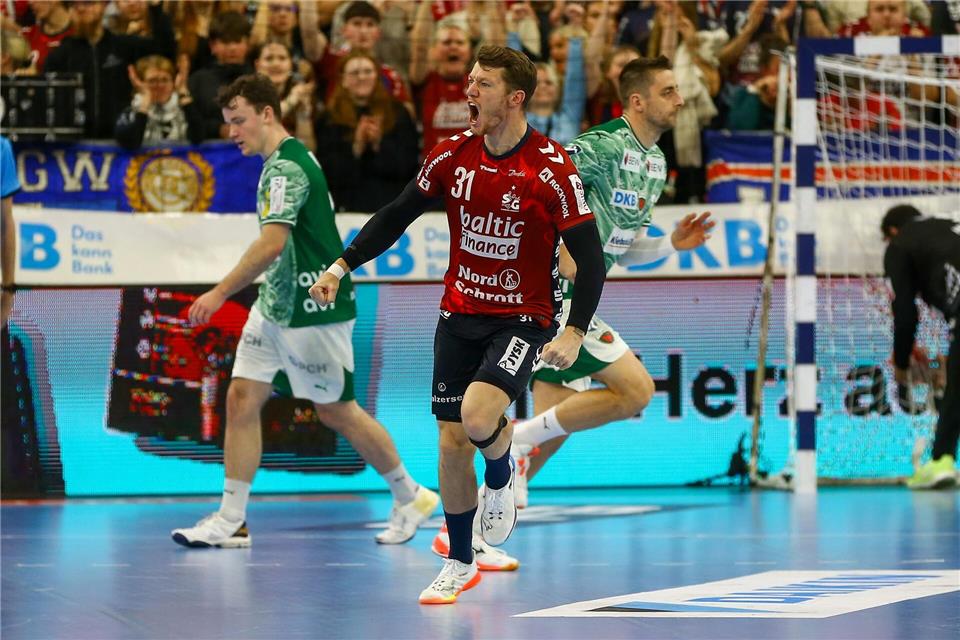 Emil Jakobsen war der erfolgreichste Werfer der SG Flensburg-Handewitt in Göppingen. (Archivbild)Michael Hundt/dpa