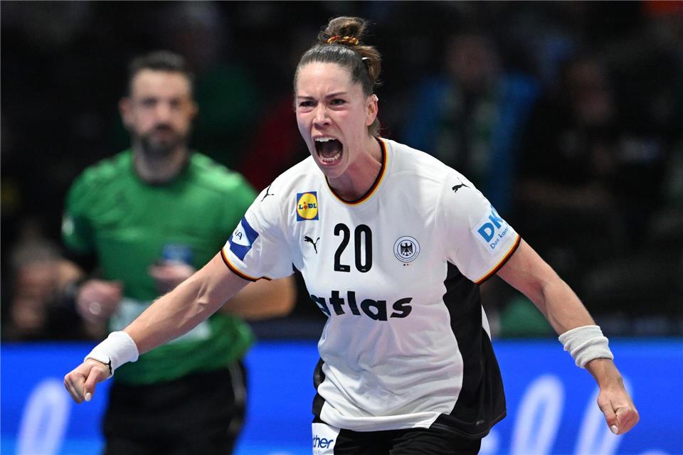 Emily Vogel war bis zum Frühjahr Kapitänin der deutschen Handballerinnen.Federico Gambarini/dpa