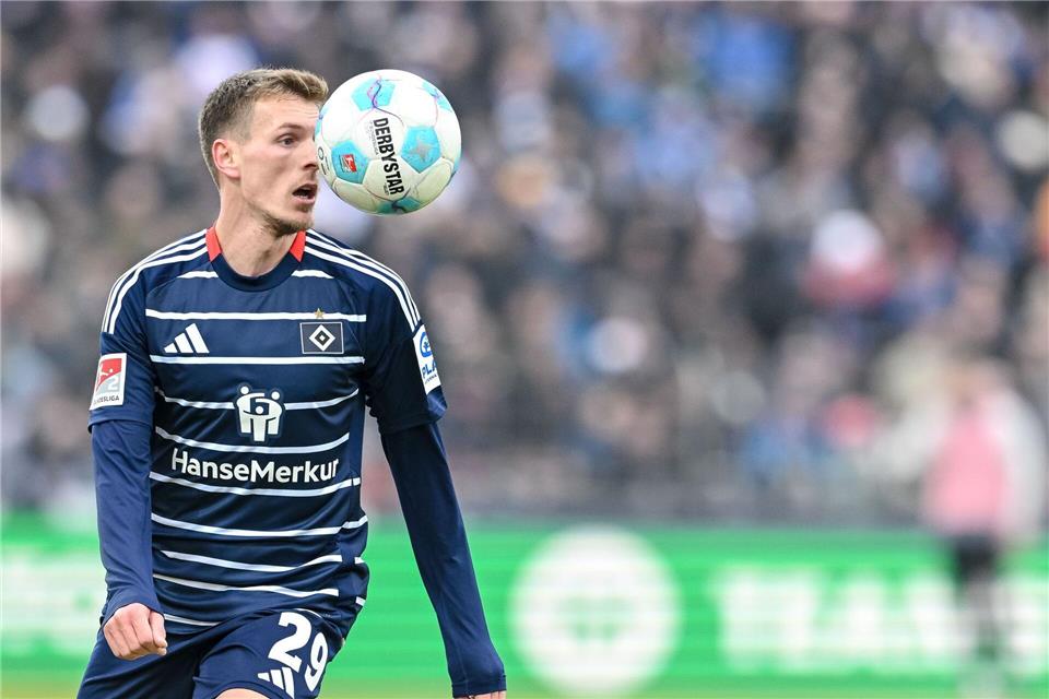 Emir Sahiti erzielte für den HSV das 1:0 im Test gegen Aachen.Harry Langer/dpa