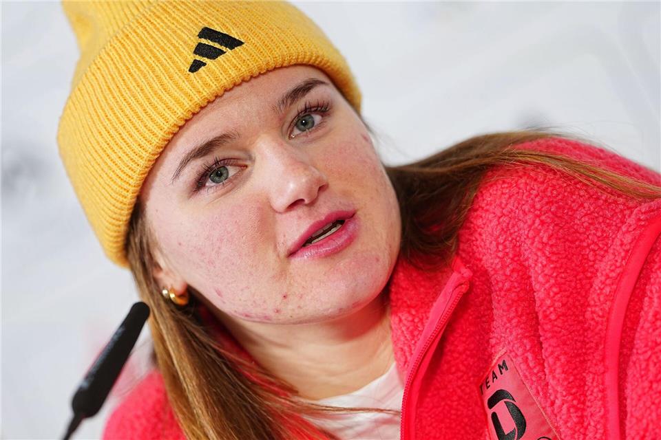 Emma Aicher holte bei den Spielen in Italien schon zwei Silbermedaillen.Michael Kappeler/dpa