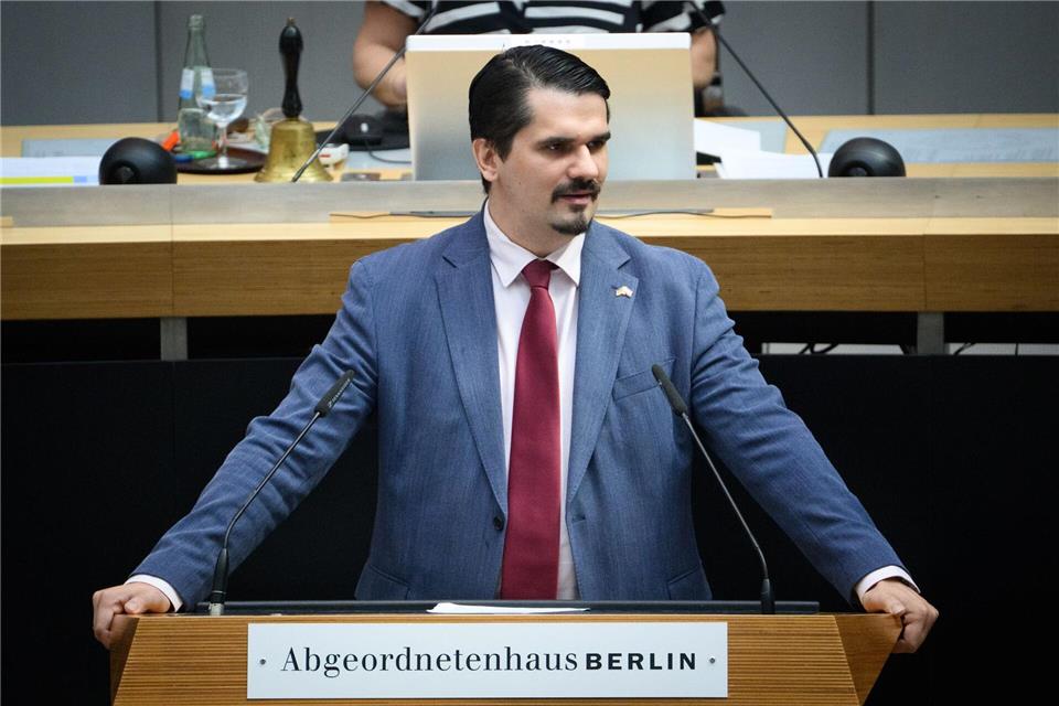 Empörte sich über den Antrag der Grünen: Marc Vallendar von der Berliner AfD.Bernd von Jutrczenka/dpa