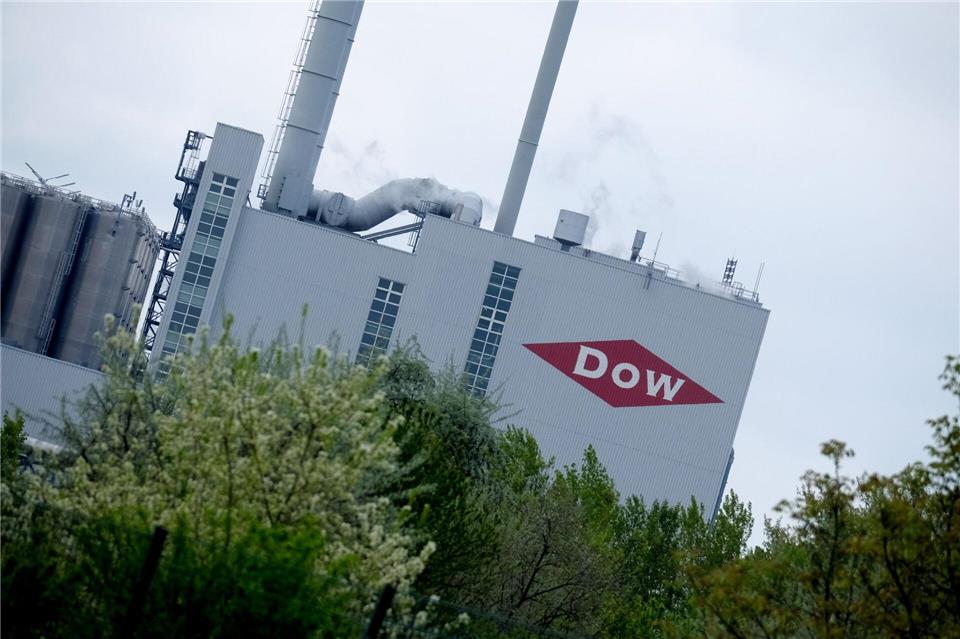Ende 2027 will der Chemiekonzern Dow Teile seiner Anlagen in Sachsen und Sachsen-Anhalt schließen. (Archivbild)Sebastian Willnow/dpa