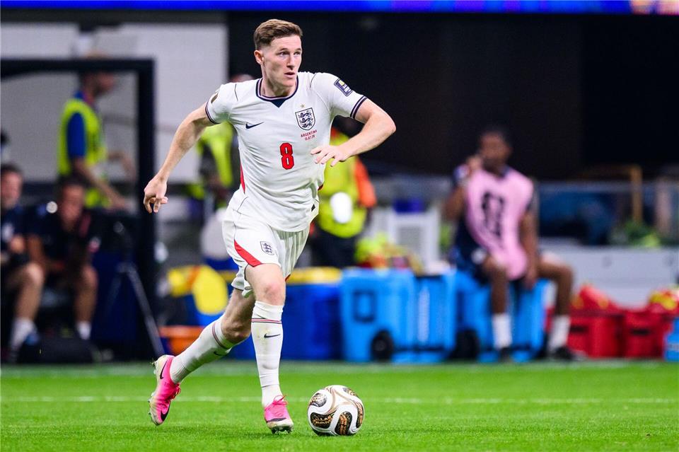 Englands Nationalspieler Elliot Anderson wechselt zu Manchester City. (Archivbild)Tom Weller/dpa