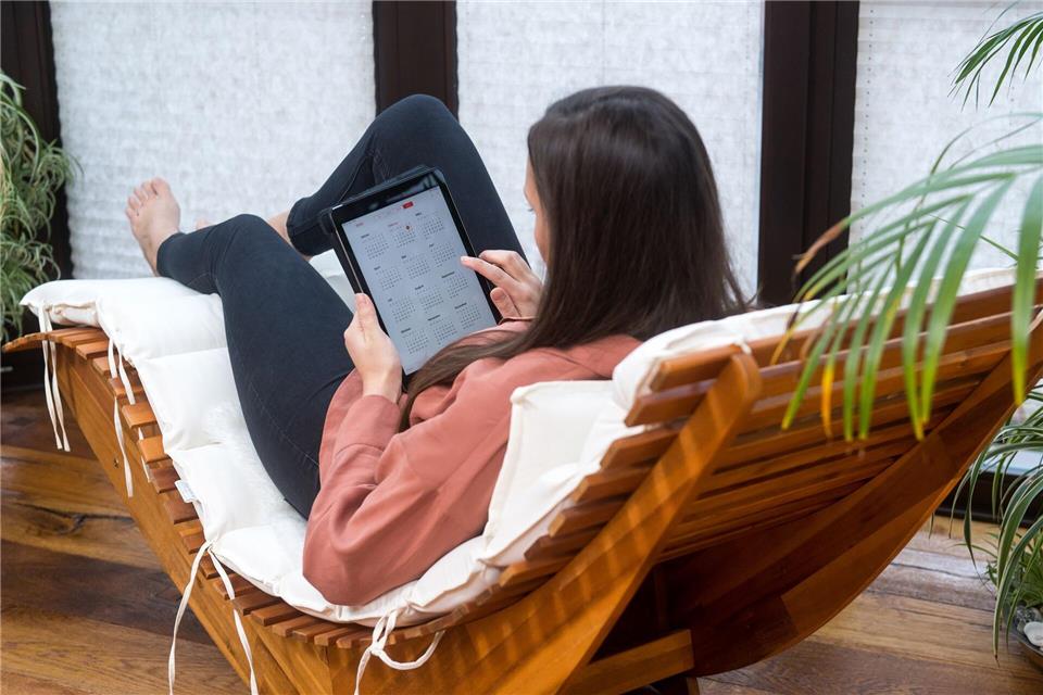 Entspannt zurück in den Job: Der Resturlaub aus Mutterschutz oder Elternzeit bleibt erhalten.picture alliance / dpa-tmn