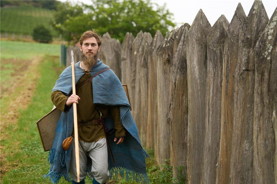 Weltrekord am Limes-Wanderweg anerkannt  Er hat nachts immer unter freiem Himmel ohne Komfort übernachtet (Archivbild)Thomas Frey/dpa