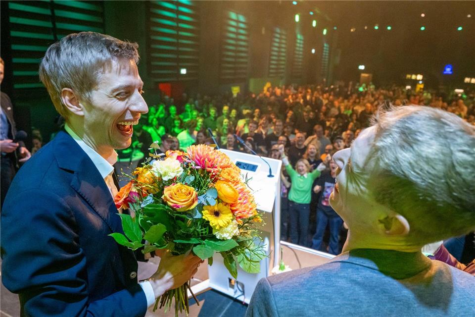 Er ist Münchens Oberbürgermeister Dieter Reiter auf den Fersen: Dominik Krause von den Grünen erreichte 29,4 Prozent der Stimmen.Peter Kneffel/dpa