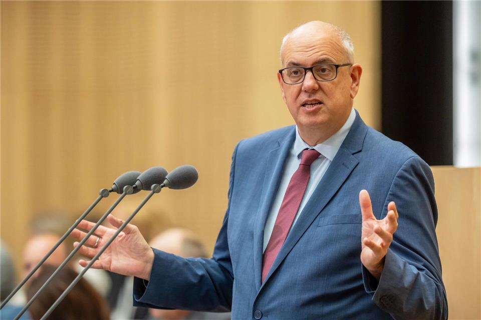 Er ist ab November Bundesratspräsident: Der Bremer Bürgermeister Andreas Bovenschulte. (Archivbild)Michael Kappeler/dpa