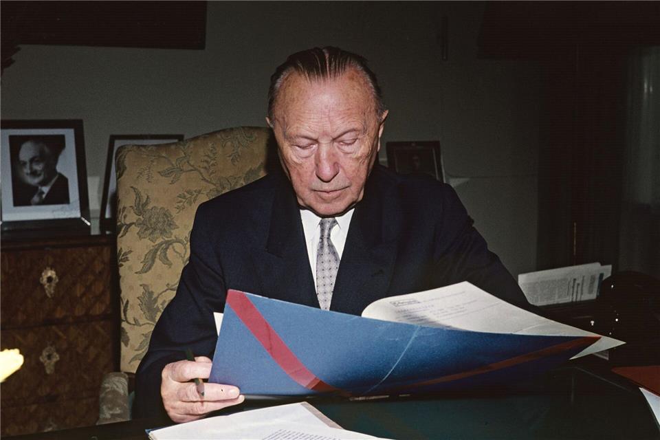Er war der älteste Kanzler der Bundesrepublik: Konrad Adenauer. (Archivbild)Kurt Rohwedder/dpa