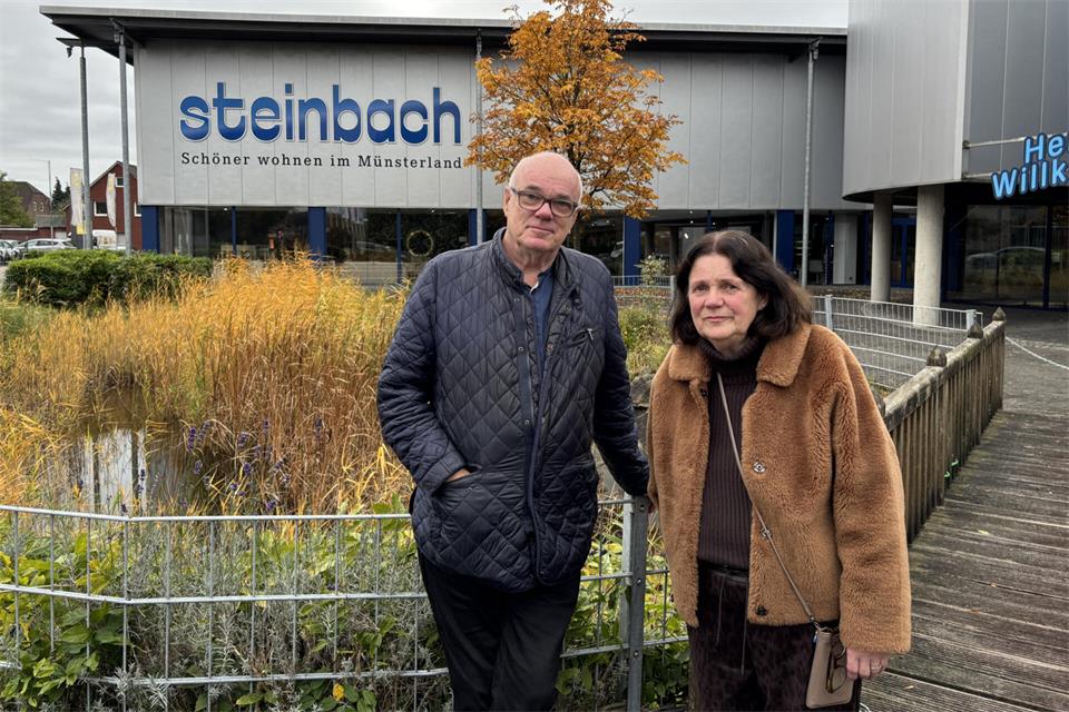 Erhard Steinbach und Resi Grewing schließen ihre beiden Möbelhäuser, Möbel Steinbach und EMZ Möbelcenter in Stadtlohn.
