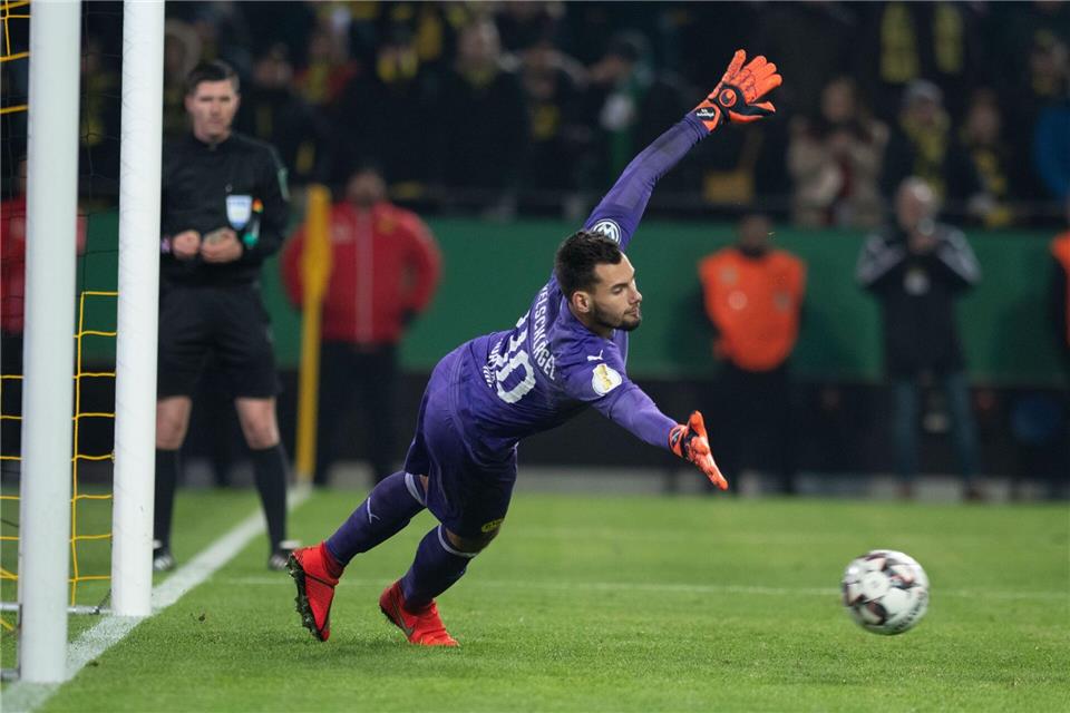 Eric Oelschlägel verstärkt das Torhüterteaam des FC St. Pauli.Bernd Thissen/dpa