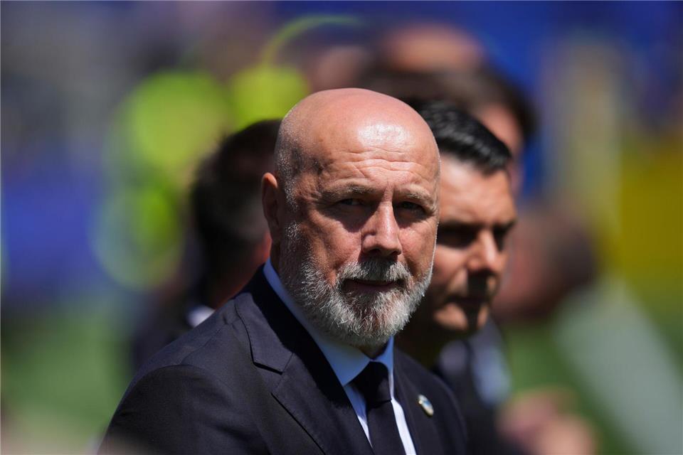 Erlebt mit Bosnien ein Fußball-Märchen: Nationaltrainer Sergej Barbarez. (Archivbild)Manu Fernandez/AP/dpa