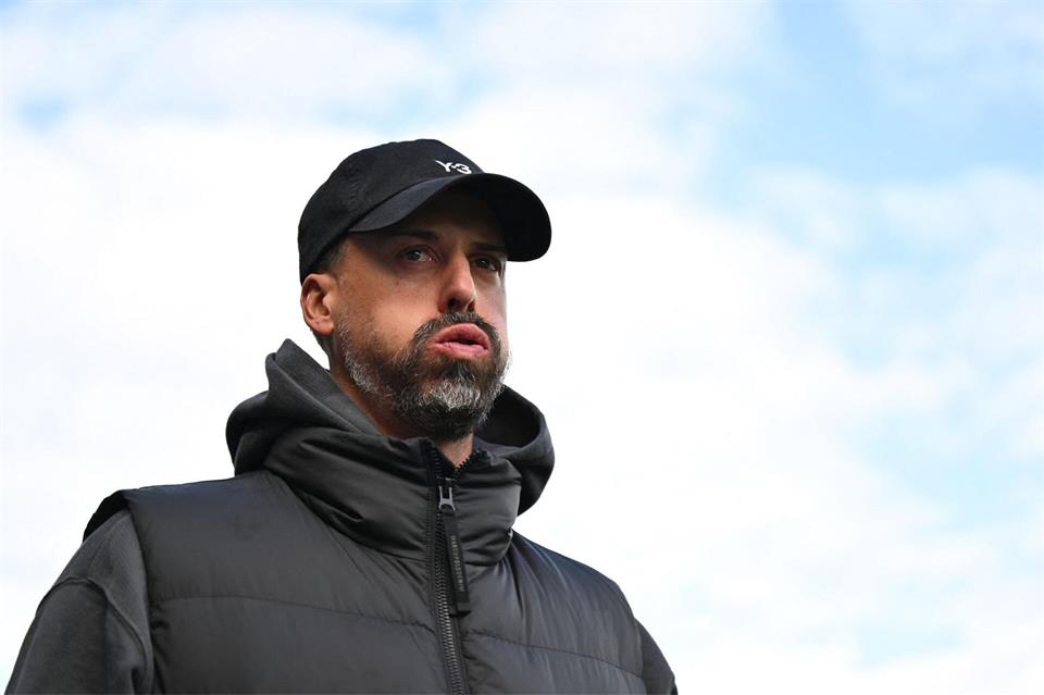 Erlebte sein erstes Niedersachsen-Derby: Hannovers Trainer Sandro Wagner. Swen Pförtner/dpa