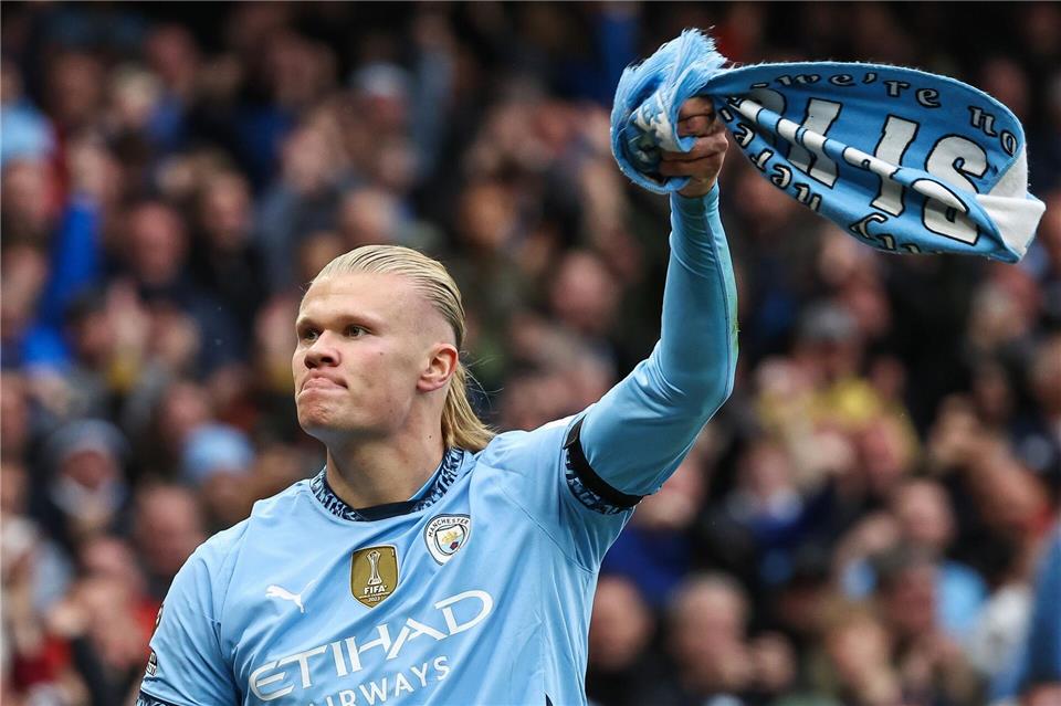 Erling Haaland hat bei Manchester City einen XXL-Vertrag unterschrieben.Mark Cosgrove/News Images via ZUMA Press Wire/dpa