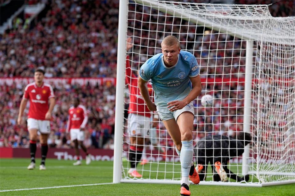Erling Haalands Tor zum 1:0 für Manchester City hätte nicht zählen dürfen.Peter Byrne/PA Wire/dpa