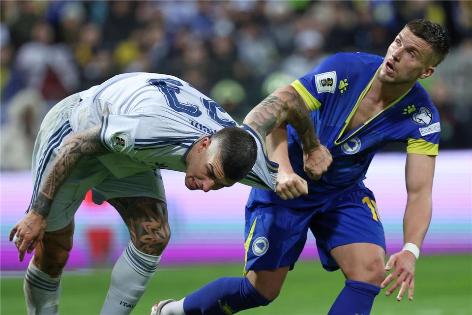 Ermedin Demirovic siegte mit Bosnien gegen Italien.Armin Durgut/AP/dpa