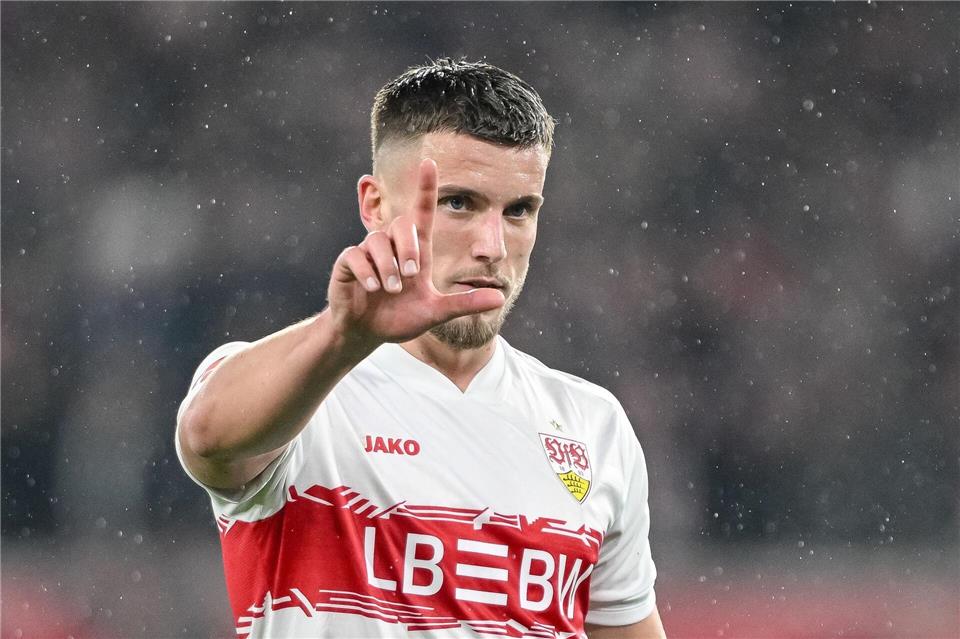 Ermedin Demirovic wird in Glasgow in der Startelf stehen. Harry Langer/dpa