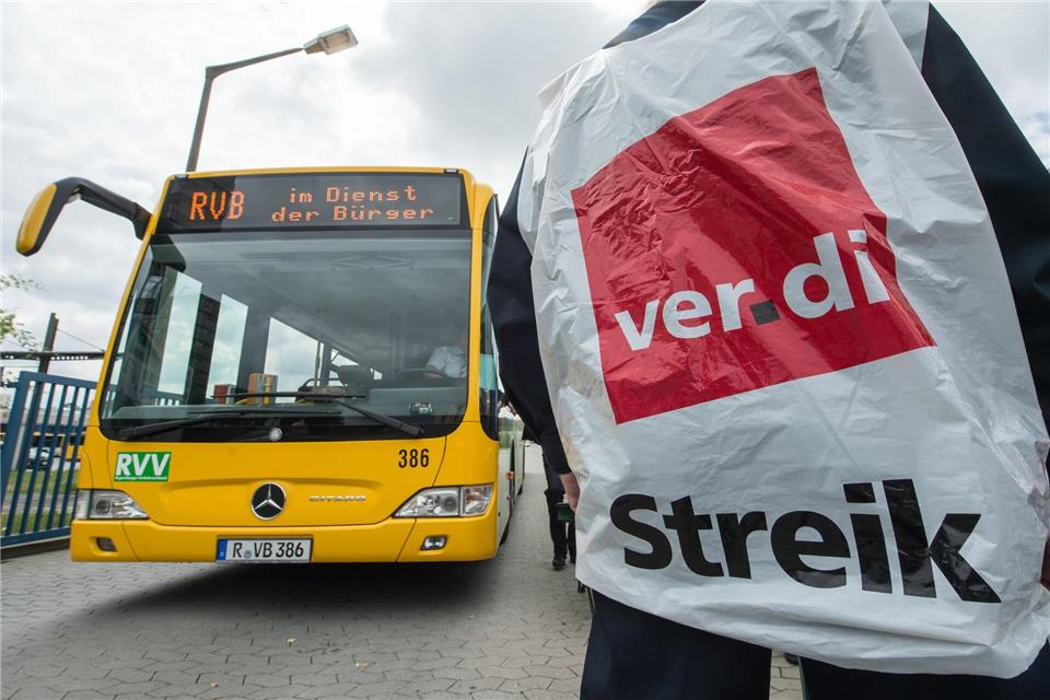 Erneut gibt es in Regensburg Warnstreiks. (Archivbild) picture alliance / dpa