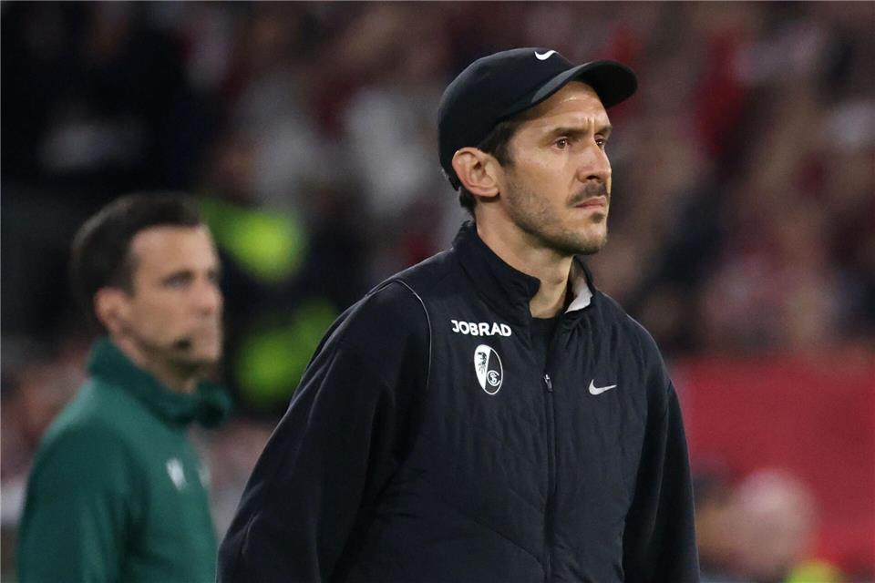 Erst einmal steht das Heimspiel gegen Leipzig an: für Trainer Julian Schuster und seine Freiburger. (Archivbild)Philipp von Ditfurth/dpa