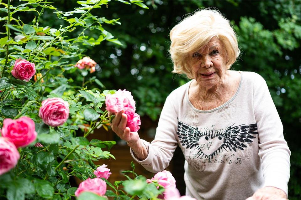 Erst im November war bekanntgeworden, dass van Bergen ihr Augenlicht verloren hatte. (Archivbild)Philipp Schulze/dpa