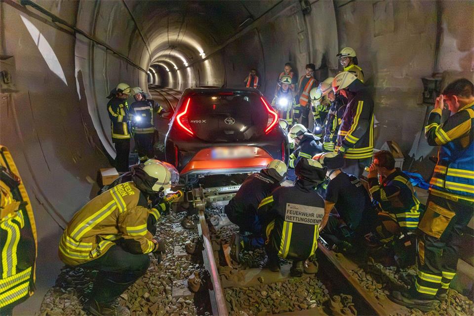 Erst nach einem Kilometer endete die Fahrt.Justin Brosch/dpa