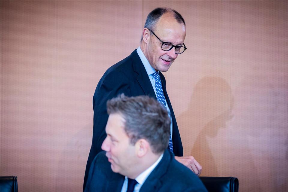 Merz reagiert auf Kritik an „Stadtbild“-Äußerung Erst schaltete sich Klingbeil in Debatte ein, dann erklärte sich Merz.Christoph Soeder/dpa