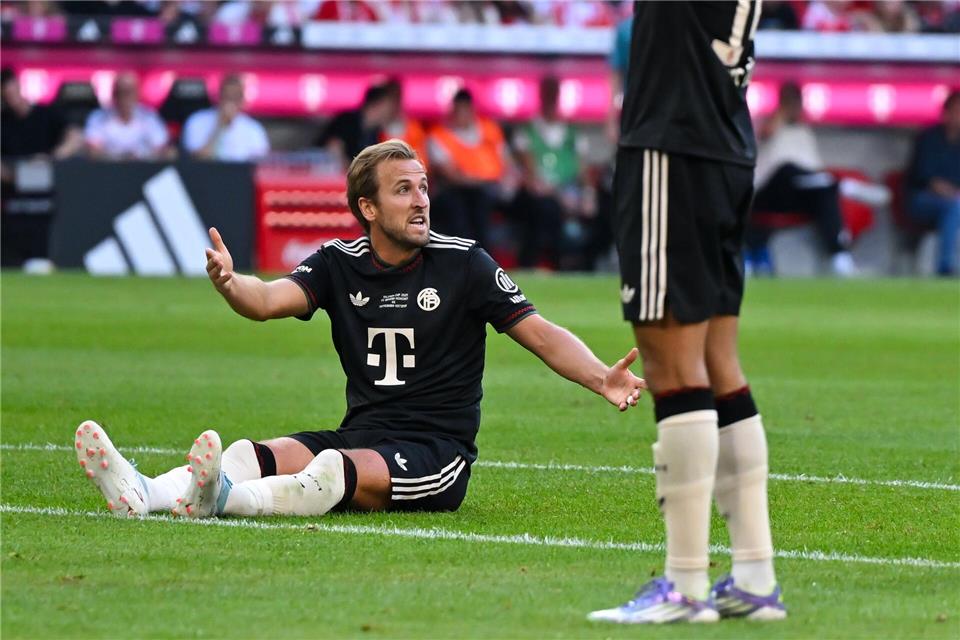 Erst trifft er, dann verschießt er: Harry Kane.Sven Hoppe/dpa