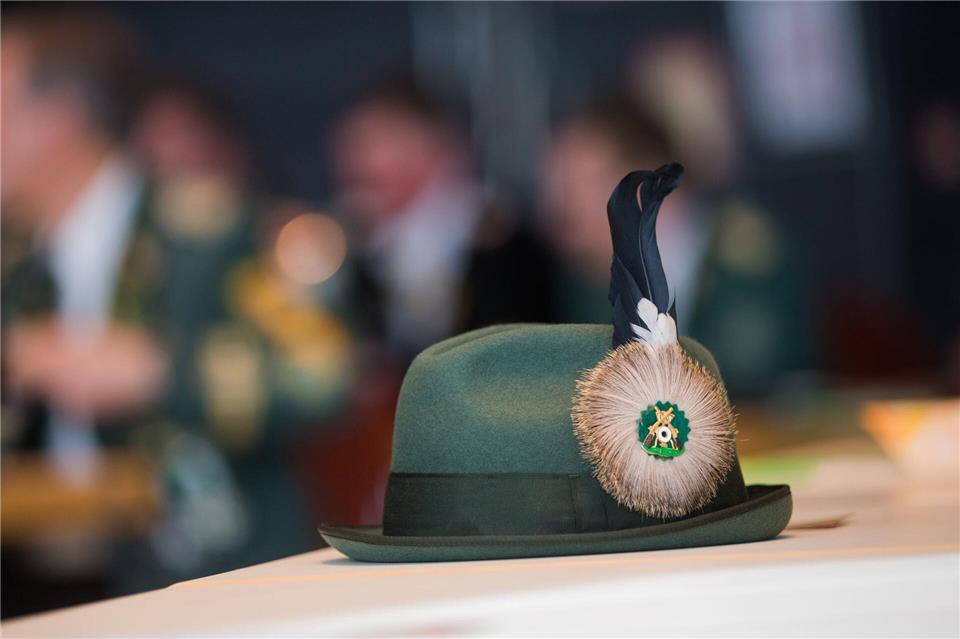 Erste Bruderschaften, die auch schossen, gründeten sich im Münsterland im 13. Jahrhundert. Das Schützenwesen veränderte sich im Laufe der Jahrhunderte.