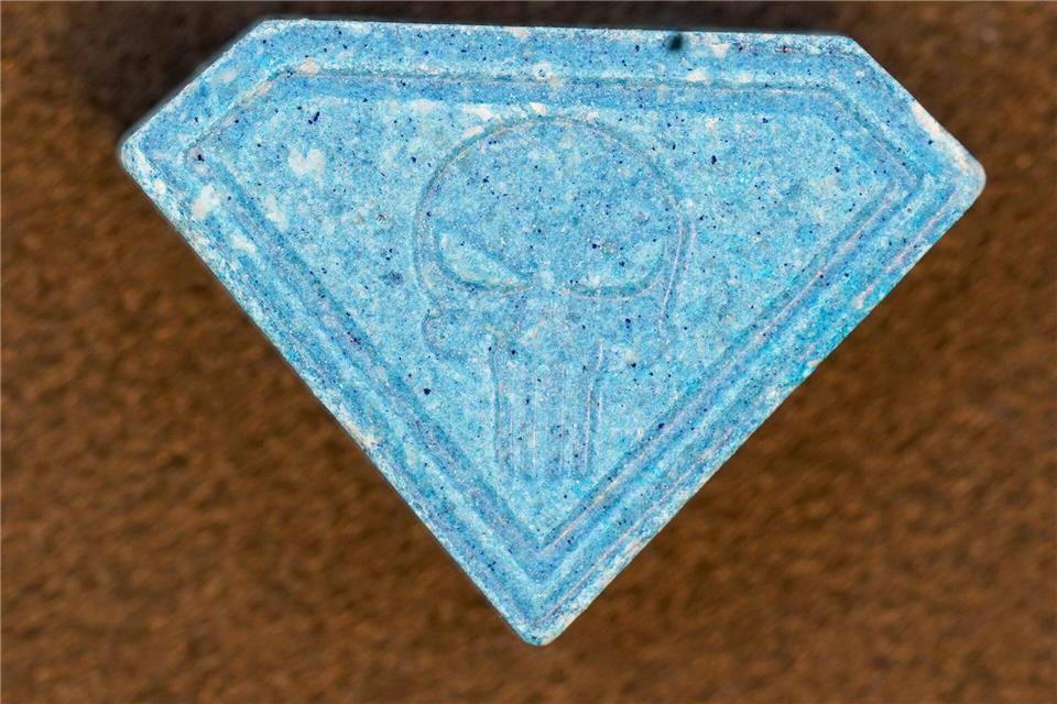 Erste Zeugenaussagen weisen auf einen möglichen Drogenkonsum hin. Die genauen Umstände sind zum jetzigen Zeitpunkt jedoch noch unklar. (Archivfoto)-/drugchecking Projekt Berlin/dpa