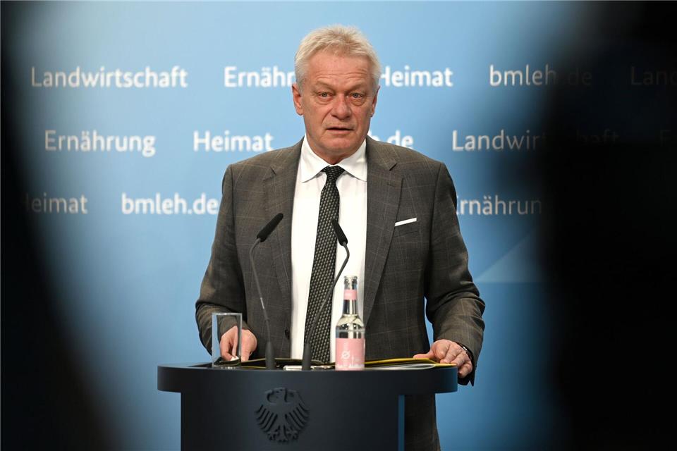 Erstmals stellt Bundesminister Alois Rainer einen Zehn-Jahres-Trend vor.Elisa Schu/dpa