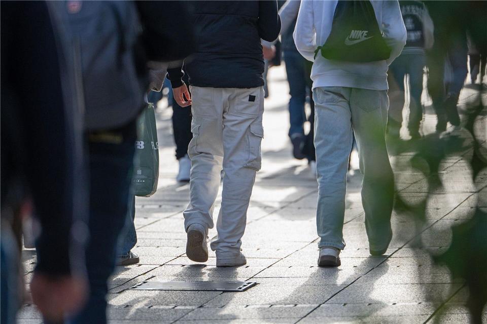Erstmals tourt „Jugend im Landtag“ durchs Land. (Symbolbild)Helena Dolderer/dpa
