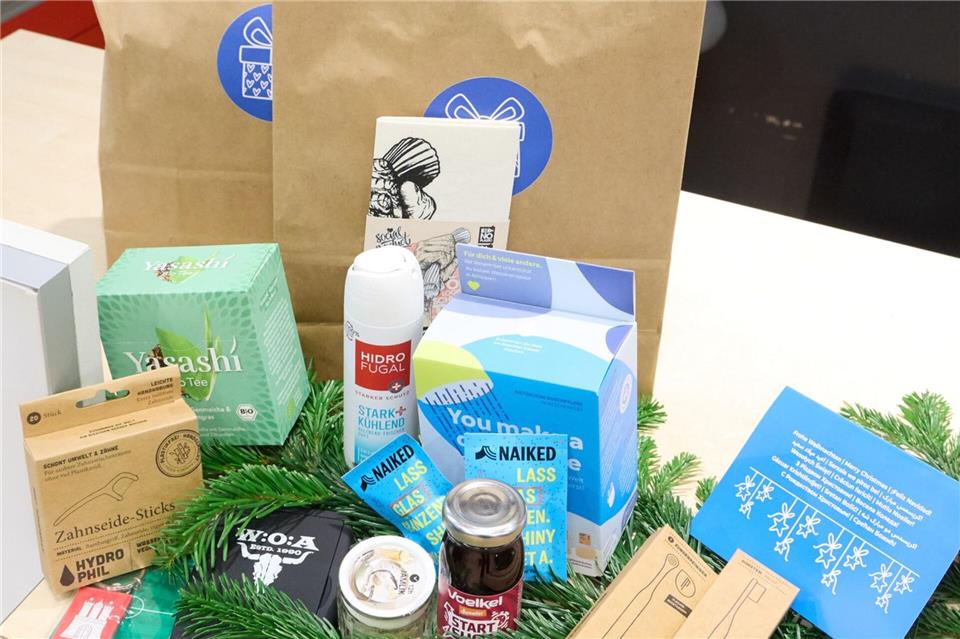 Erwachsene bekommen zum Beispiel Drogerieprodukte.Georg Wendt/dpa