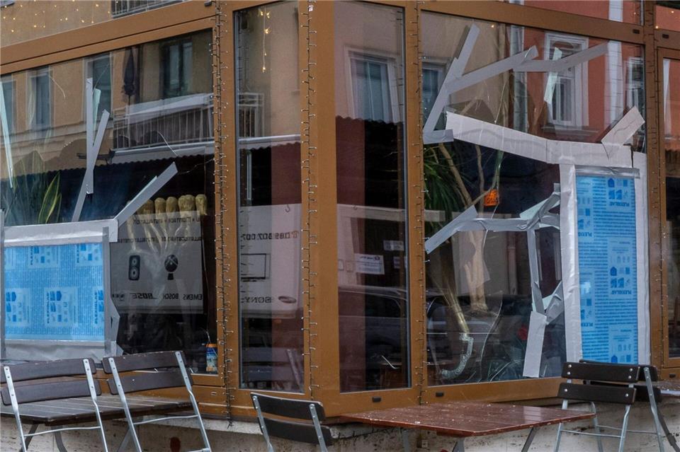 Es entstand ein Schaden von mehreren Tausend Euro.Peter Kneffel/dpa